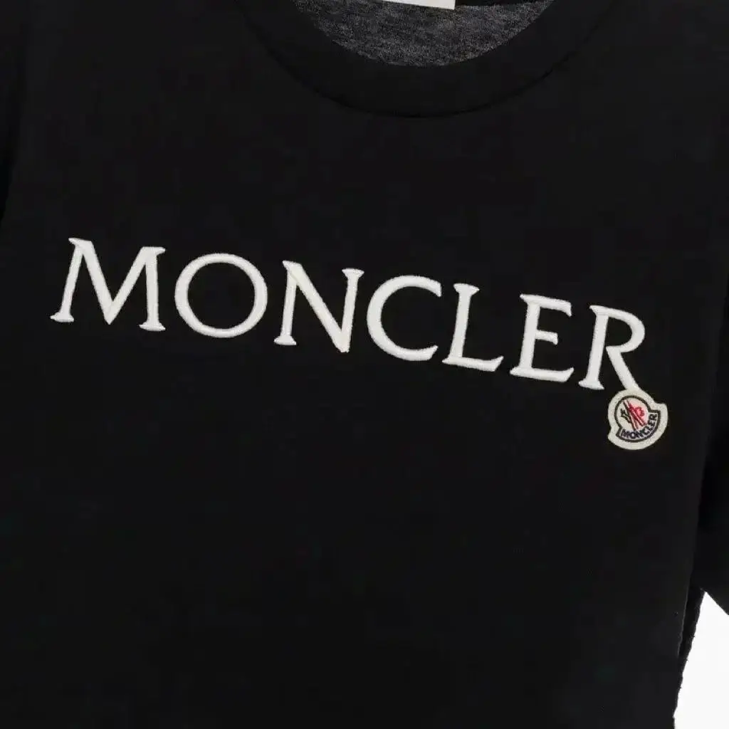 Moncler Men's Black Logo Sweatshirt with Gift Bag — foto 7 de 8