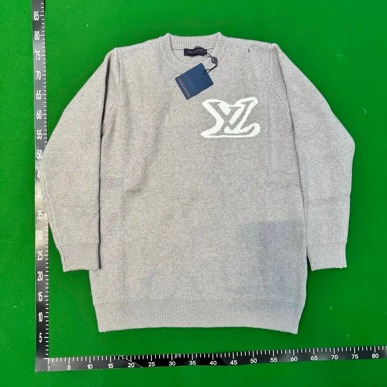 LV Louis Vuitton Monogram / Damier / Graphic Print Sweaters / Sweatshirts / Hoodies — foto 4 de 6
