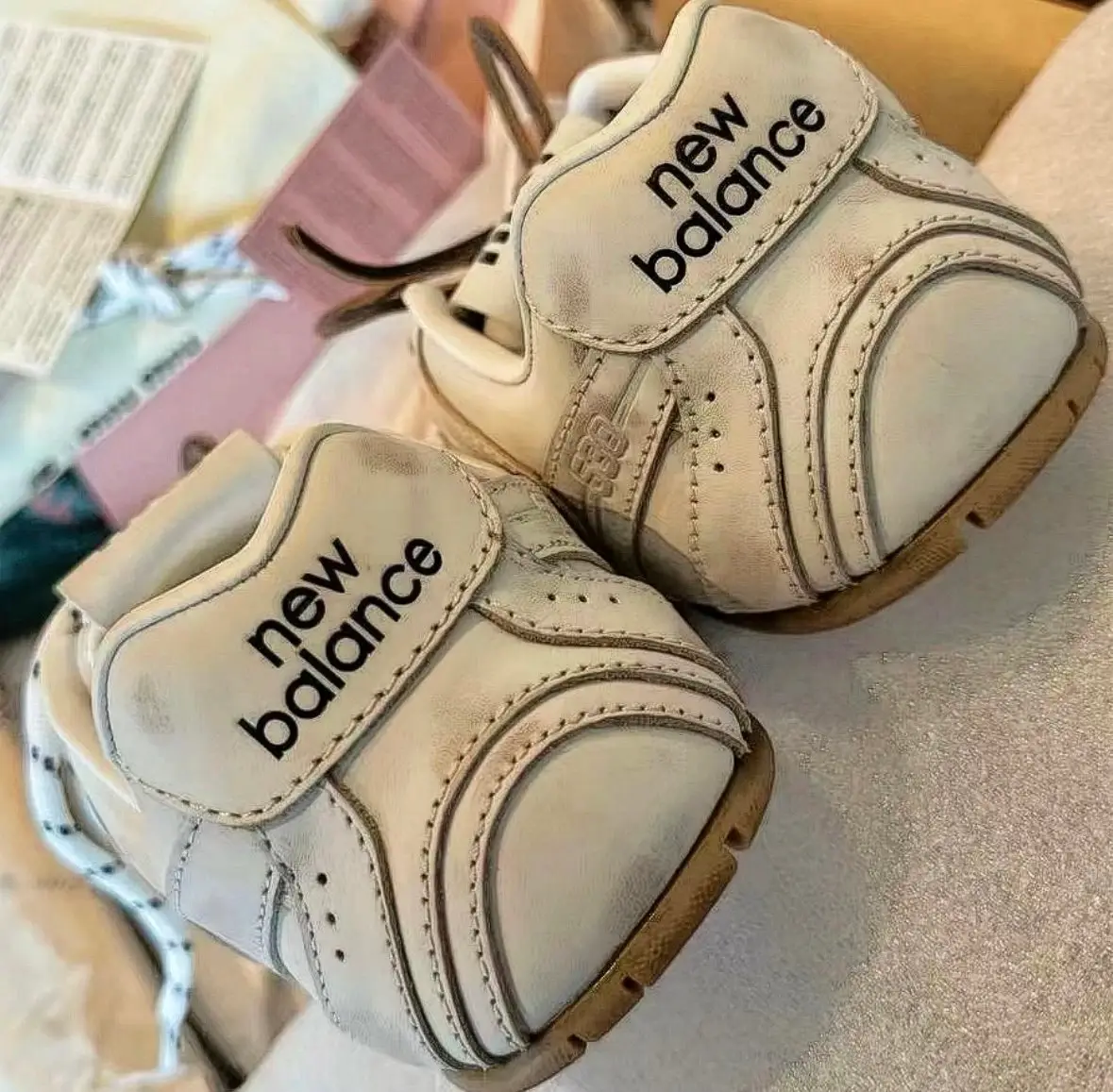 New Balance x Miu Miu MAYA Sneakers [4 styles] — foto 6 de 8