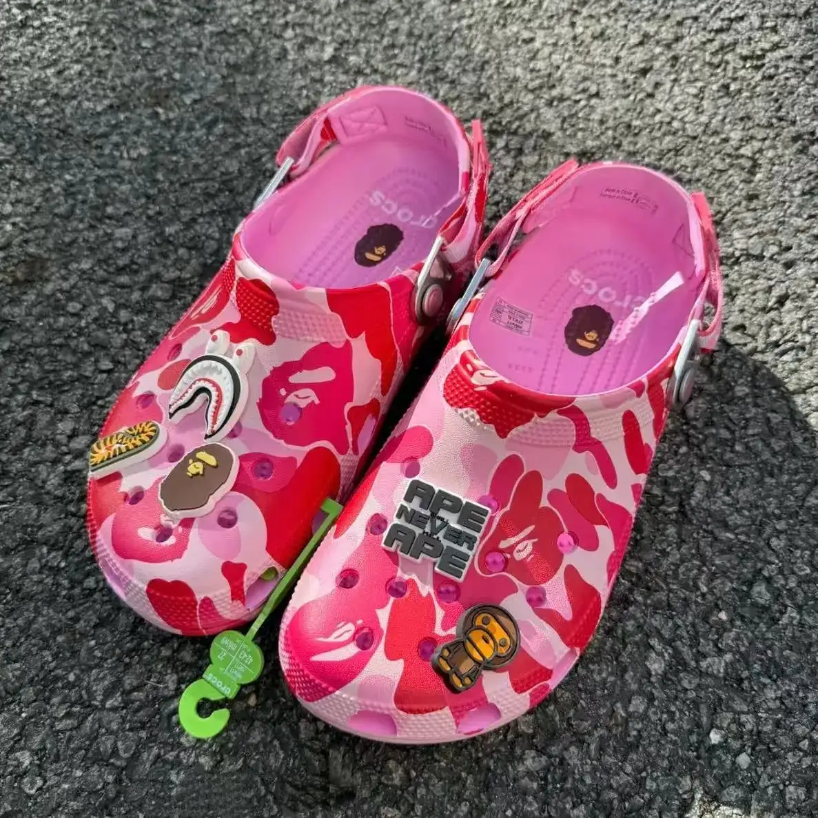 Bape Crocs  (4 styles) — foto 4 de 5