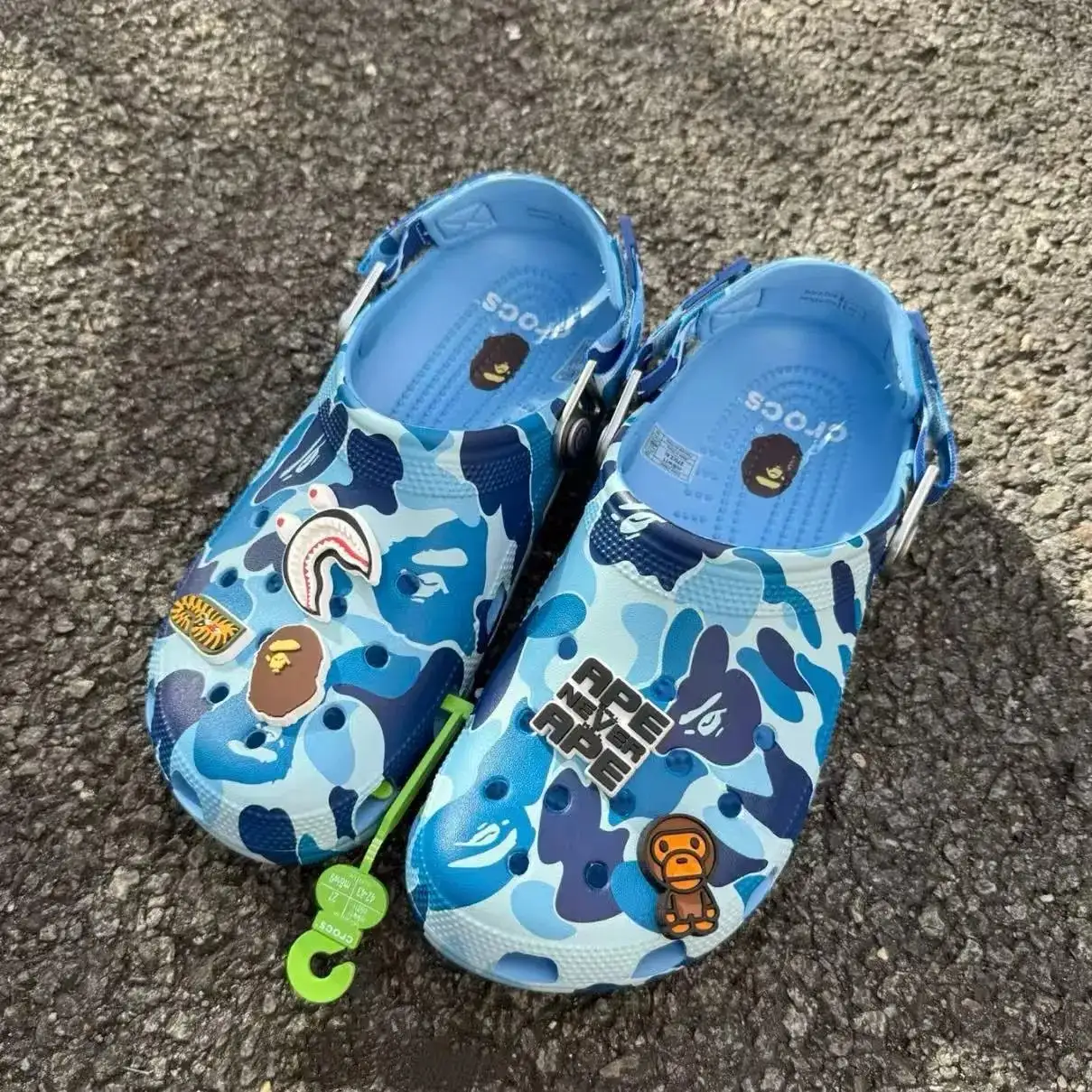 Bape Crocs  (4 styles) — foto 5 de 5