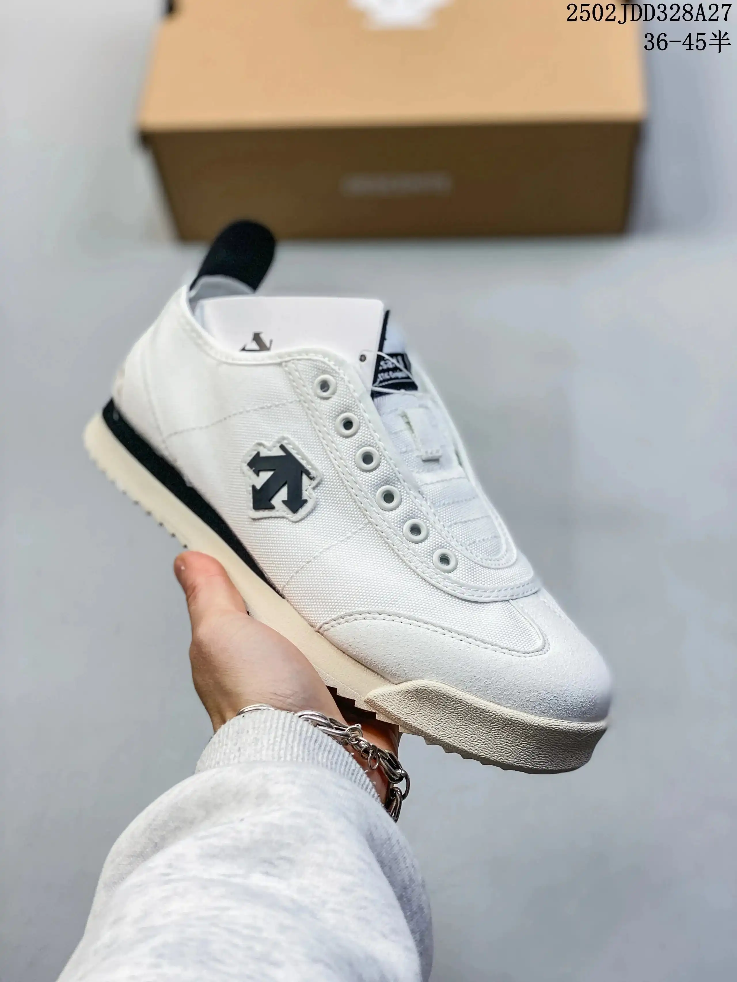 Descente Chrono Sneakers [35 styles] — foto 7 de 8