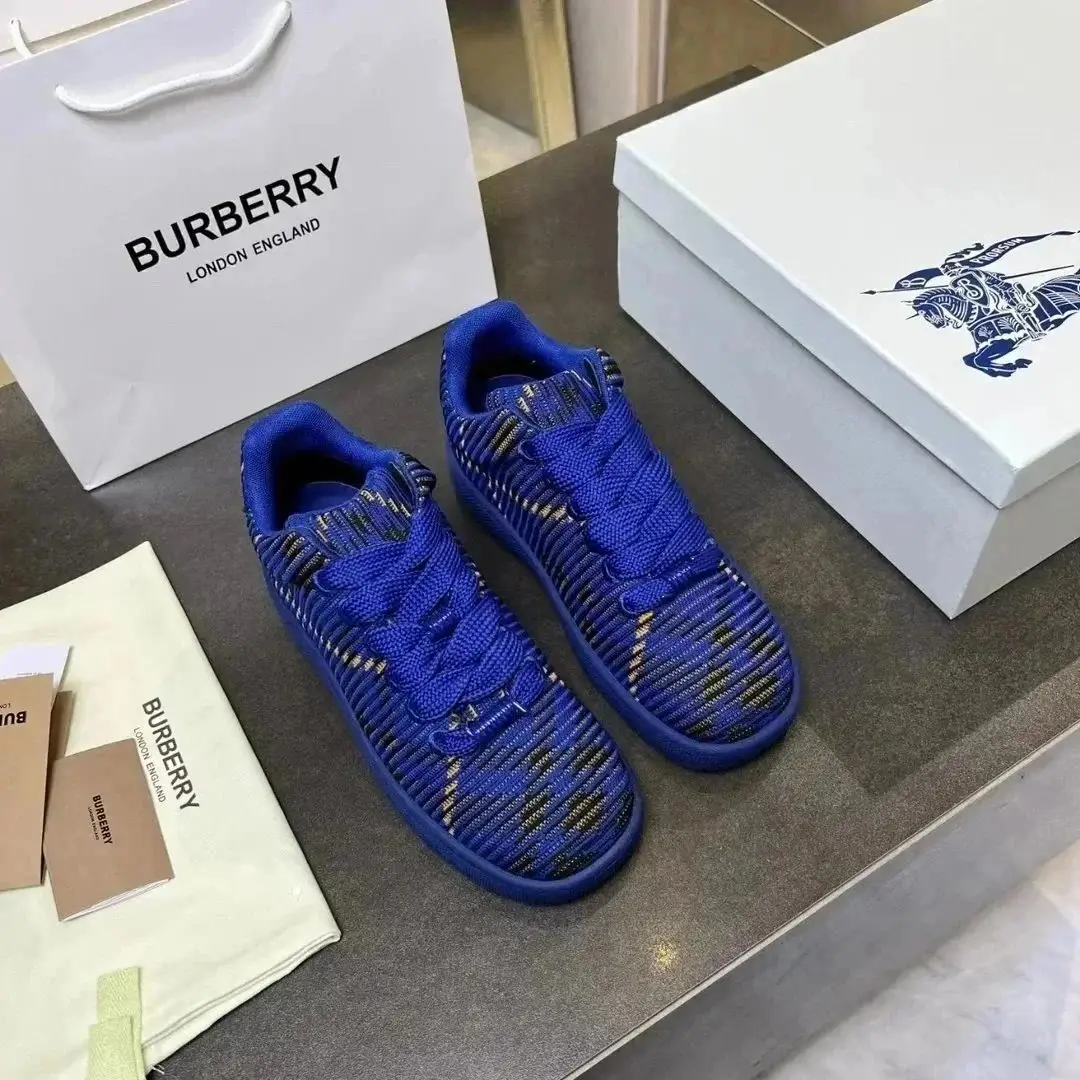 Burberry shoes — foto 6 de 8