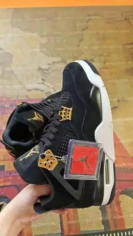 Jordan 4 — foto 8 de 8