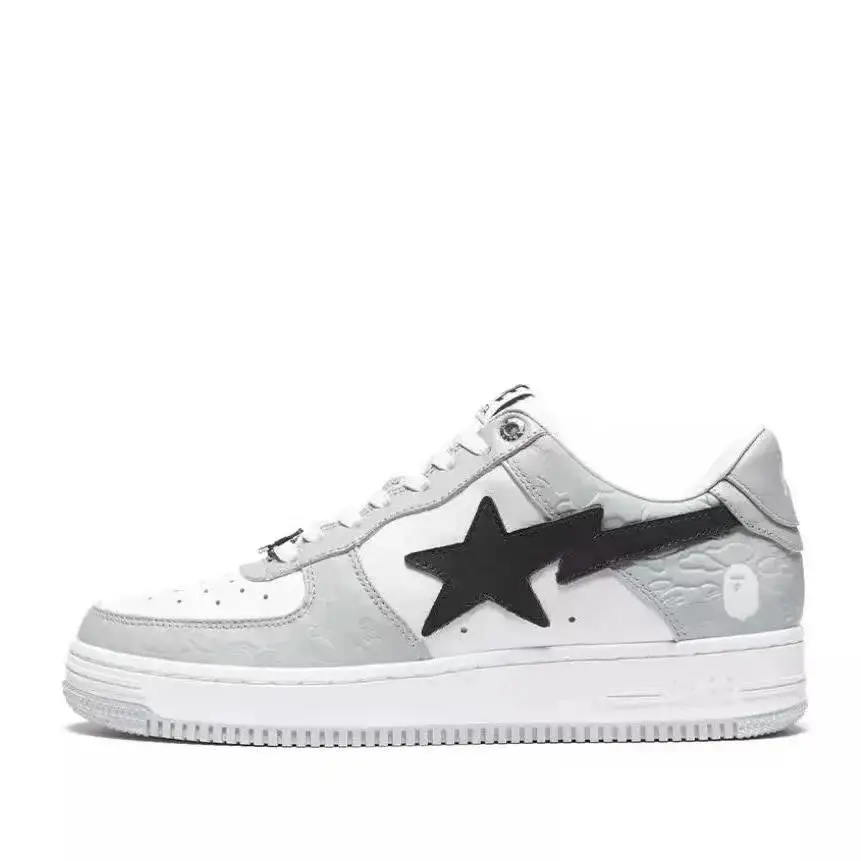 BAPE (40 style) Sneakers — foto 5 de 8