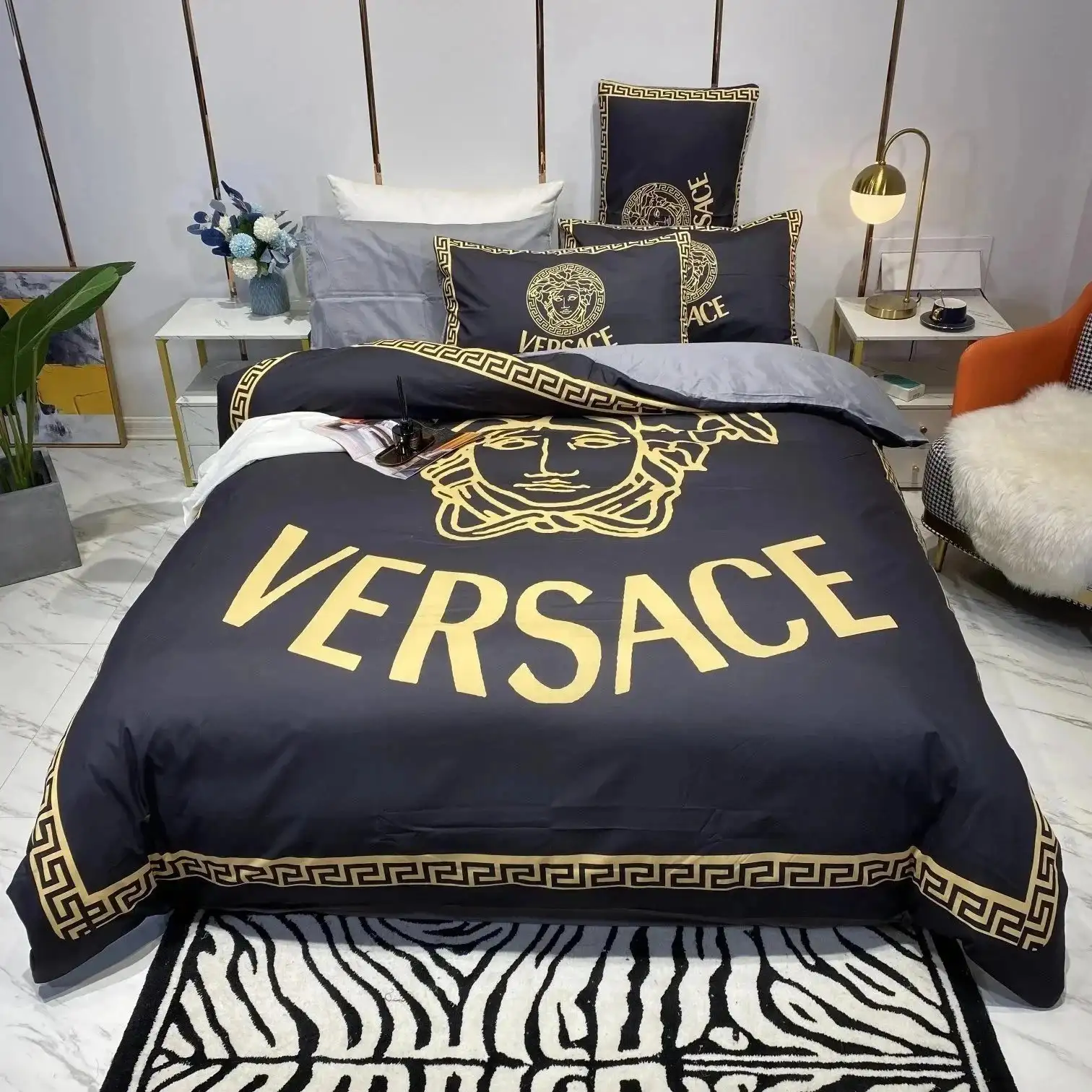LV & Gucci &  chanel & Burberry  bedding (40 styles) — foto 7 de 8