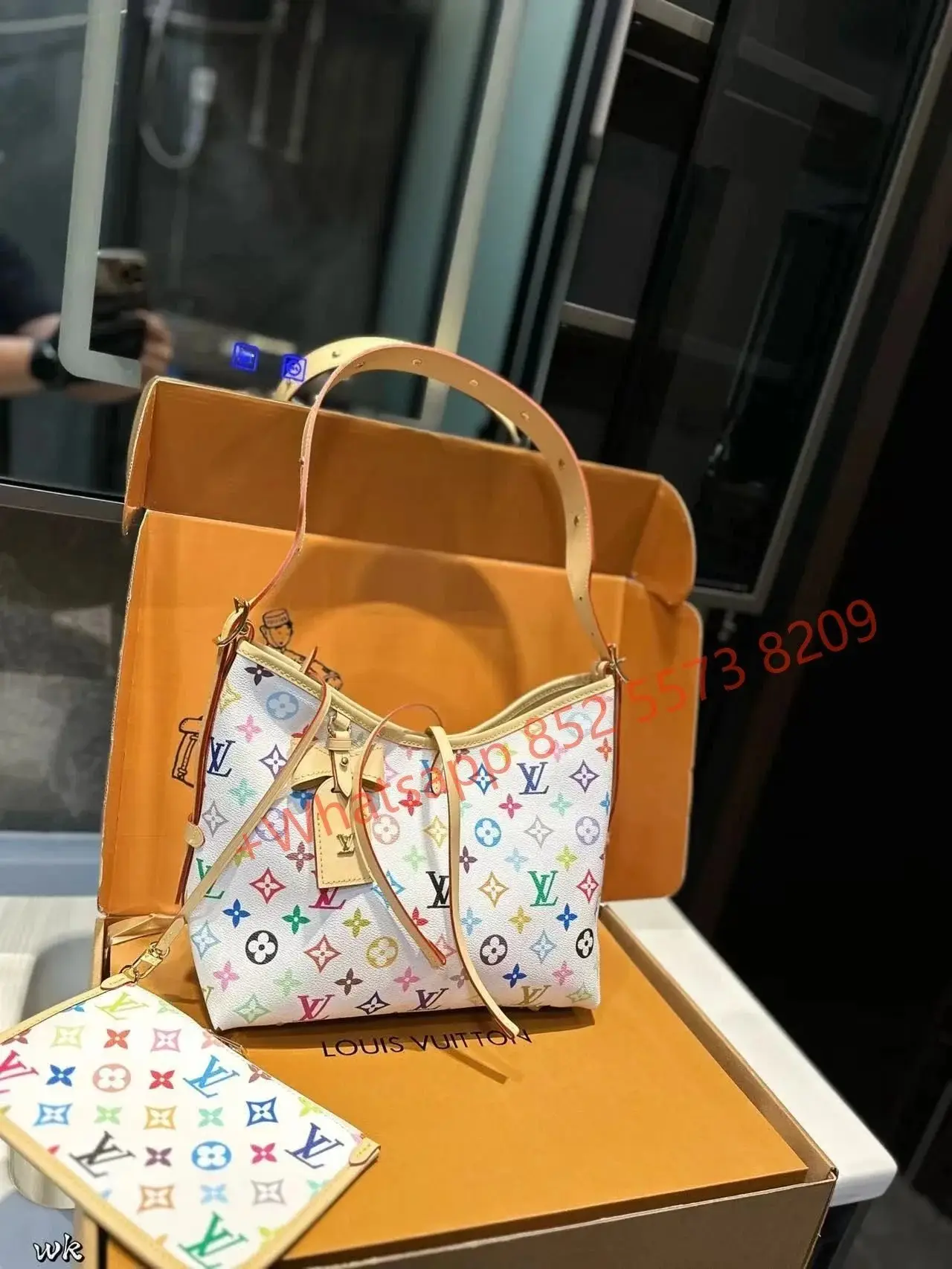 Louis Vuitton Vanity Case Bag [40 styles] — foto 2 de 8