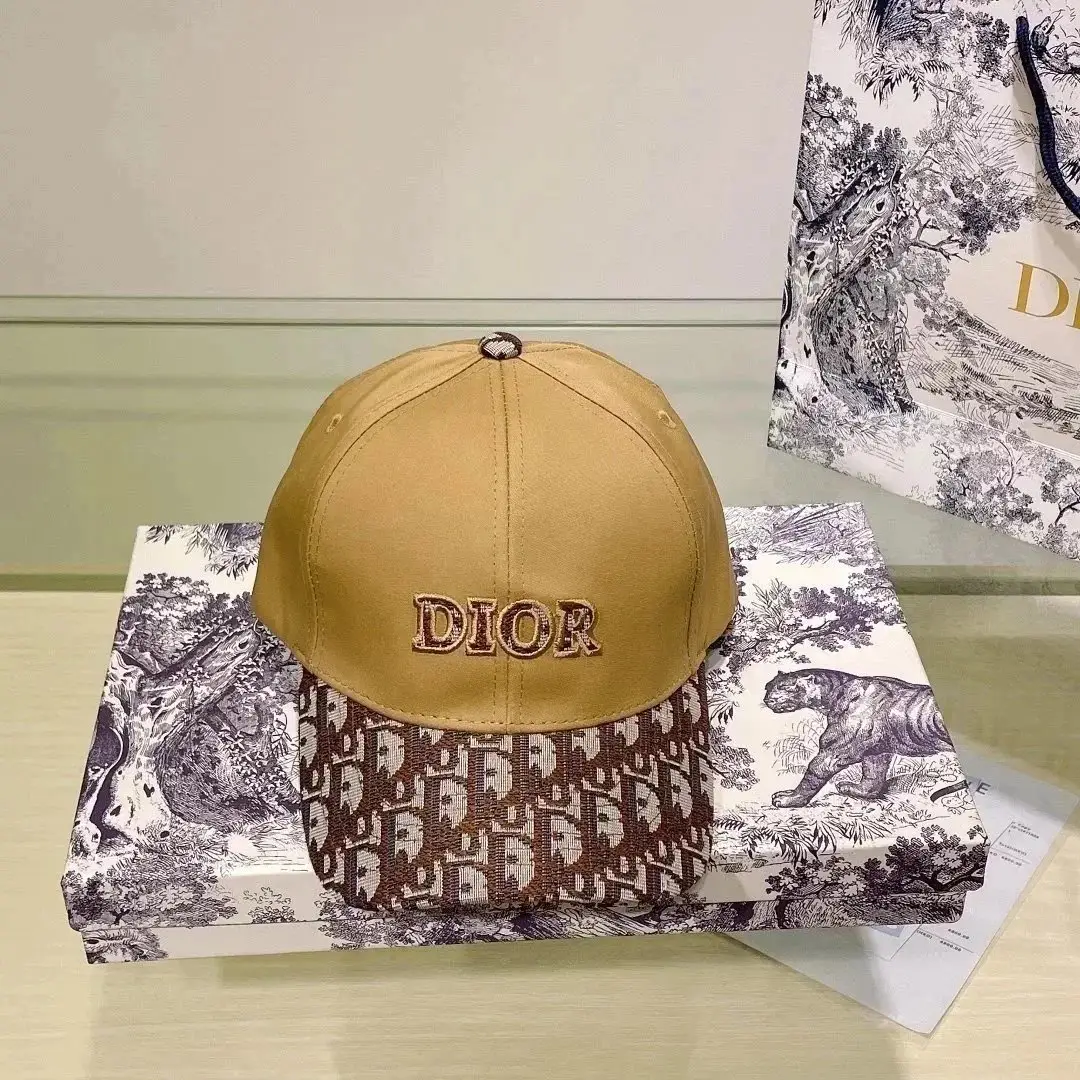 Dior，Gucci，Fendi hat (40 styles) — foto 5 de 6