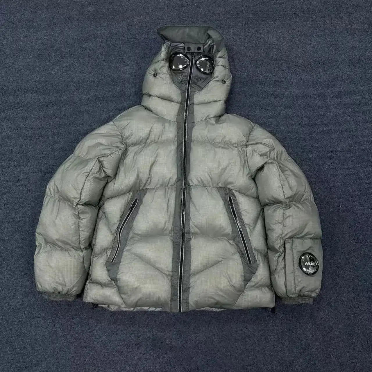 C.P. Company AW24 Hooded Down Jacket Collection [Multiple Styles & Colors] — foto 5 de 8