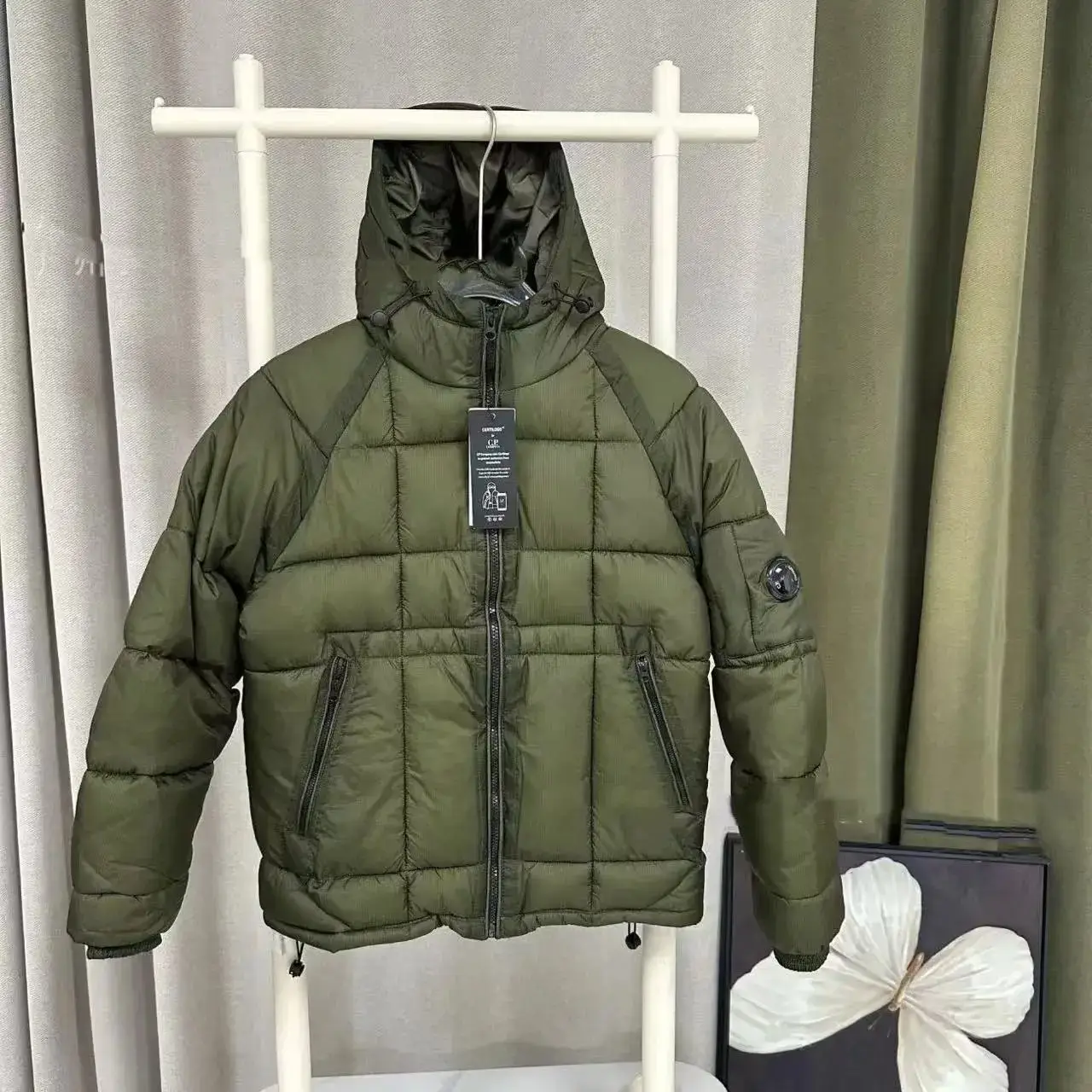 C.P. Company AW24 Hooded Down Jacket Collection [Multiple Styles & Colors] — foto 7 de 8