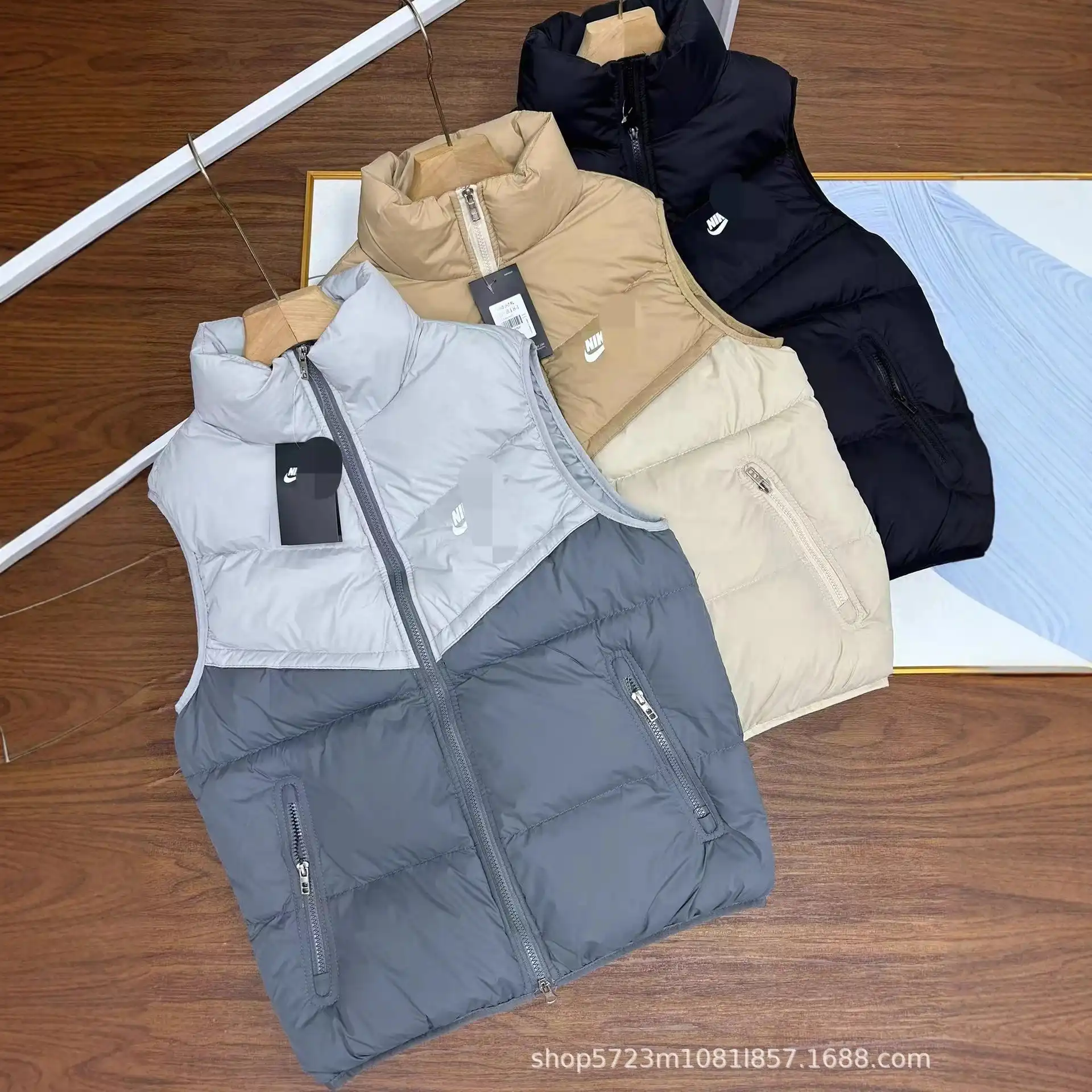 Nike B22 Down Vest [29 styles] — foto 2 de 5