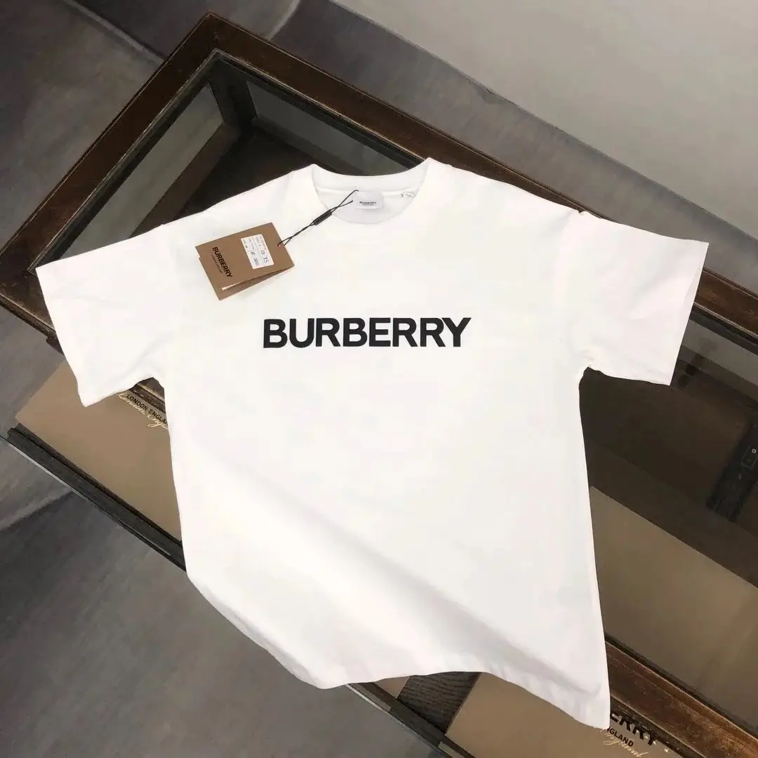 Burberry T-shirt — foto 3 de 6