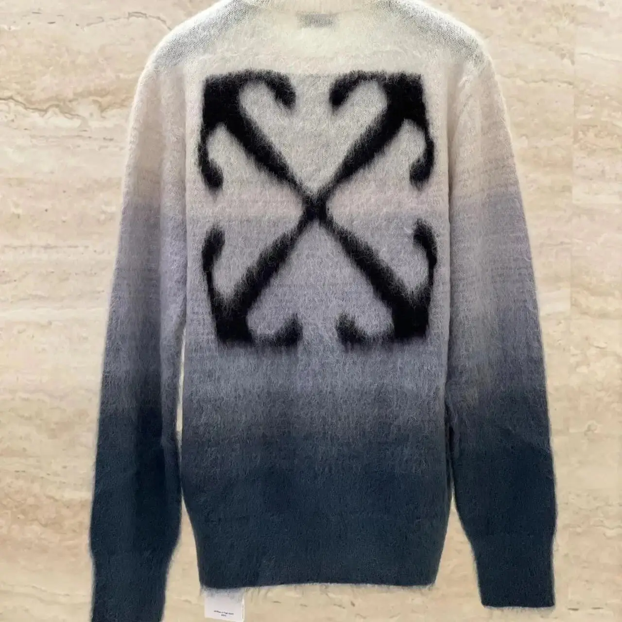 OFF WHITE wool sweatshirt (11 styles) — foto 4 de 8