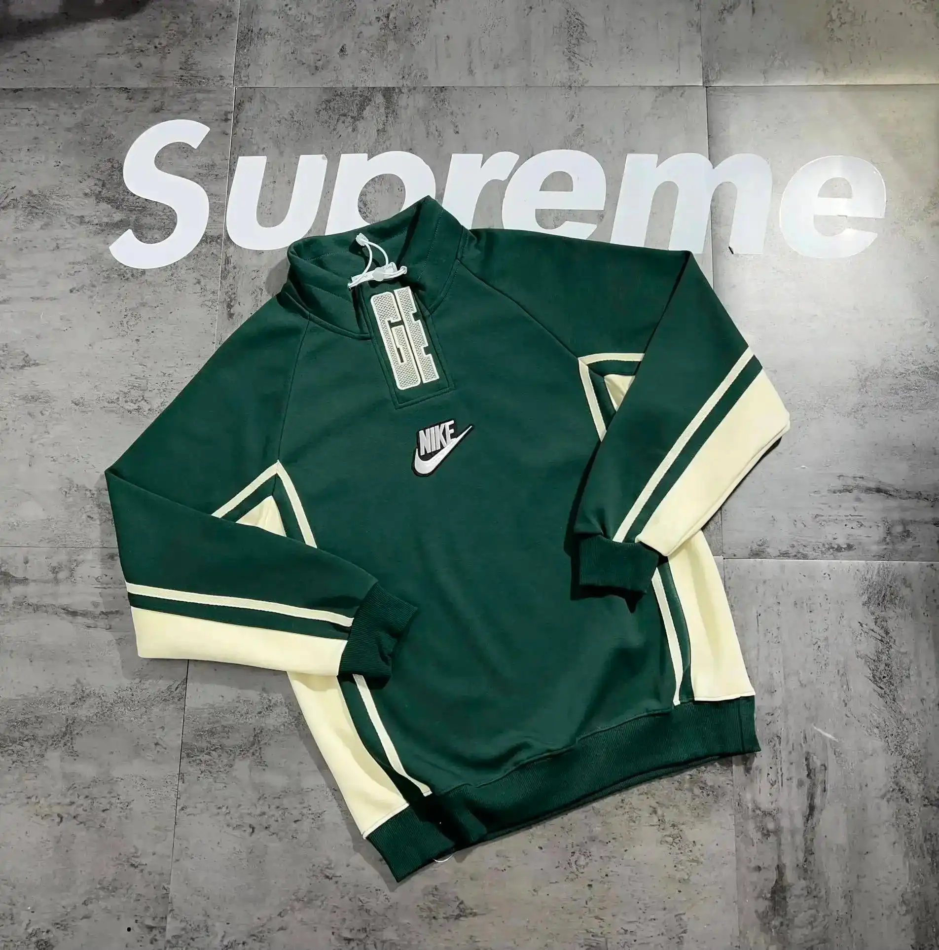 Nike Sweater — foto 4 de 6