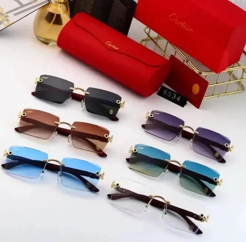 Cartier Panthère Sunglasses [19 styles] — foto 2 de 8