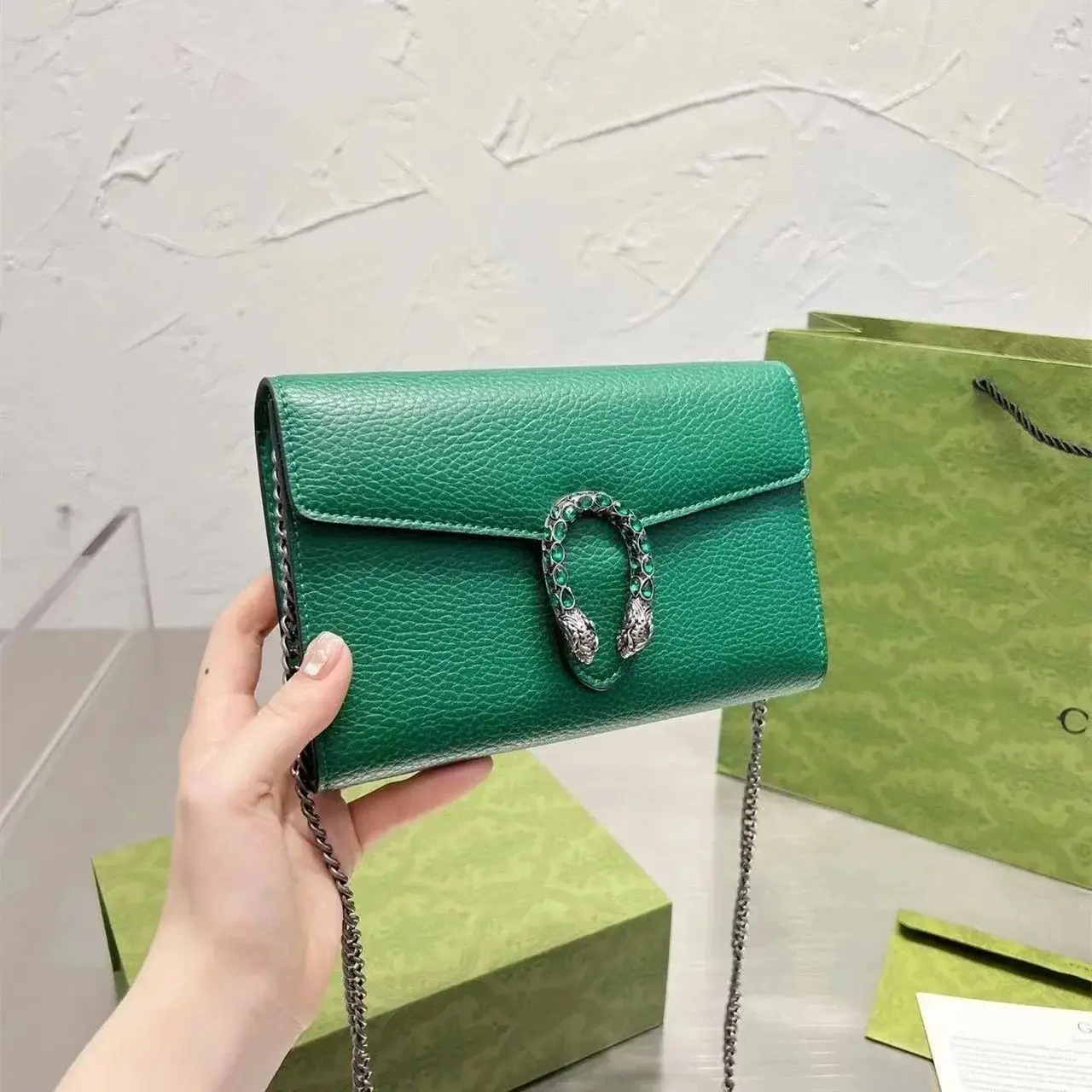 Gucci Dionysus Small Shoulder Bag [5 styles] — foto 2 de 5