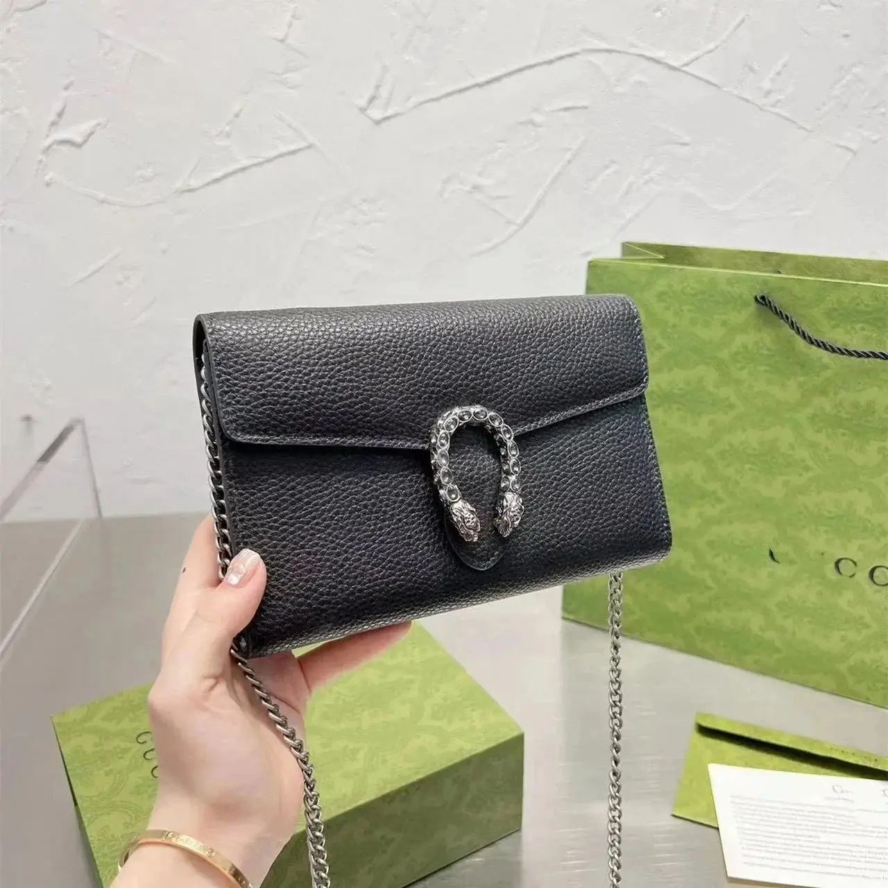 Gucci Dionysus Small Shoulder Bag [5 styles] — foto 4 de 5