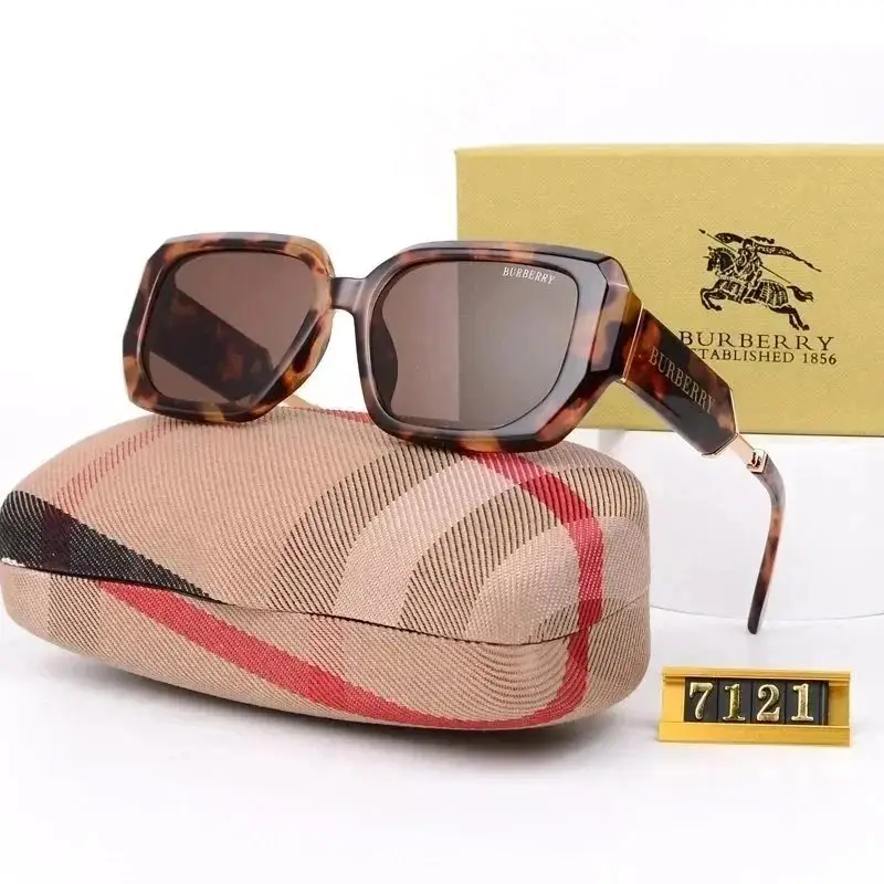 Burberry MAYA Sunglasses [30+ styles] — foto 4 de 6