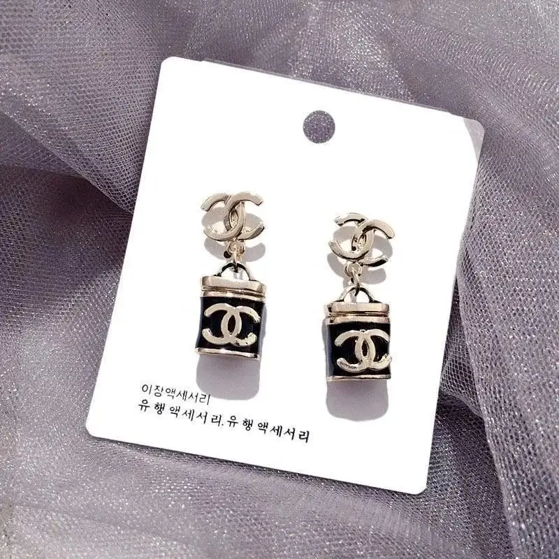 Chanel Fashion Earrings