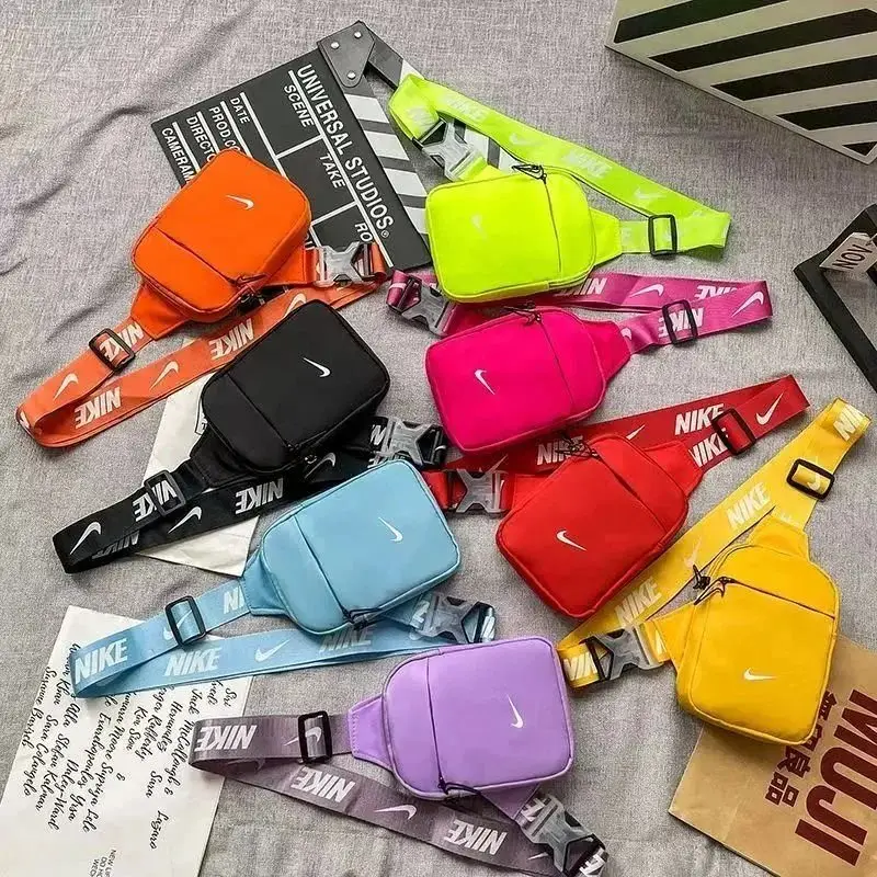 Nike Duffle Bag（20+style ） — foto 2 de 7