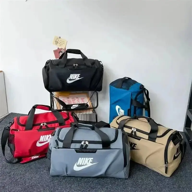 Nike Duffle Bag（20+style ） — foto 4 de 7