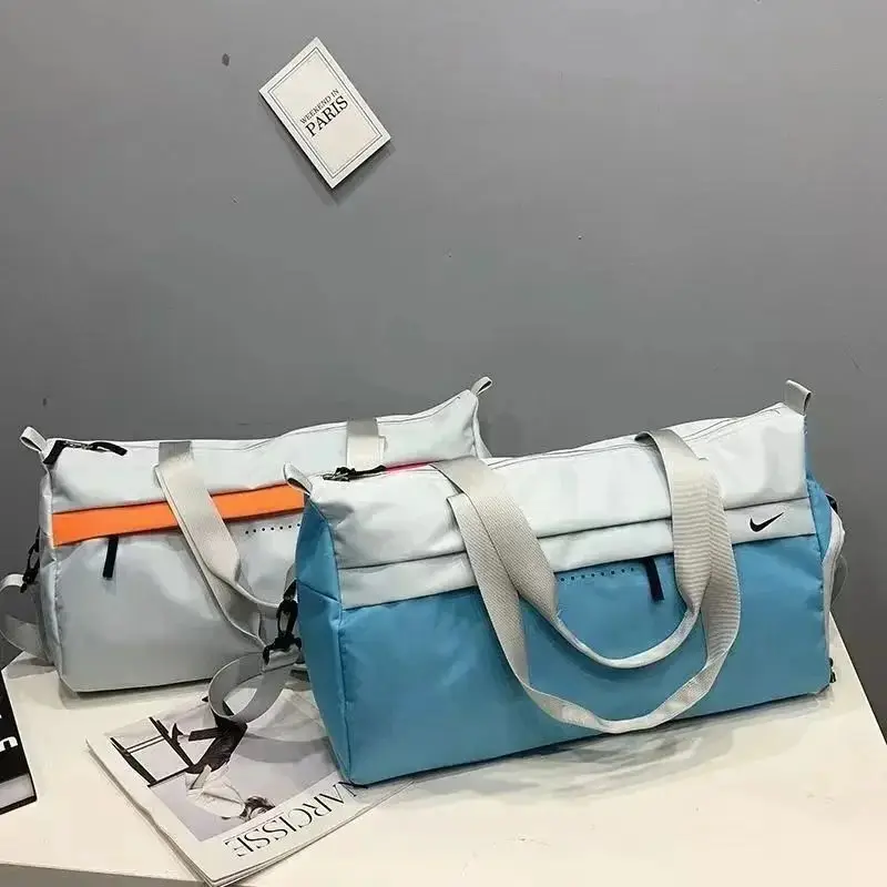 Nike Duffle Bag（20+style ） — foto 5 de 7