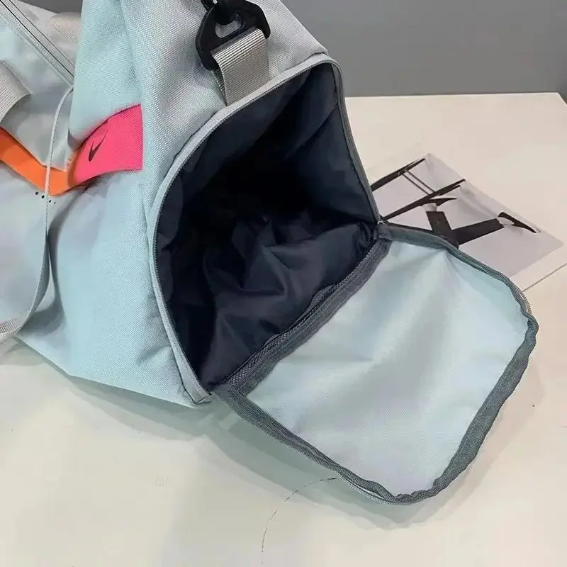 Nike Duffle Bag（20+style ） — foto 7 de 7