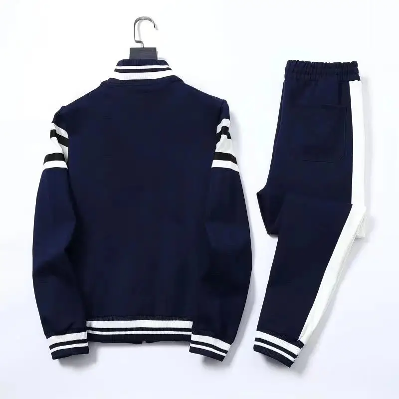 Prada Track Jacket and Pants Set [34 styles] — foto 2 de 8