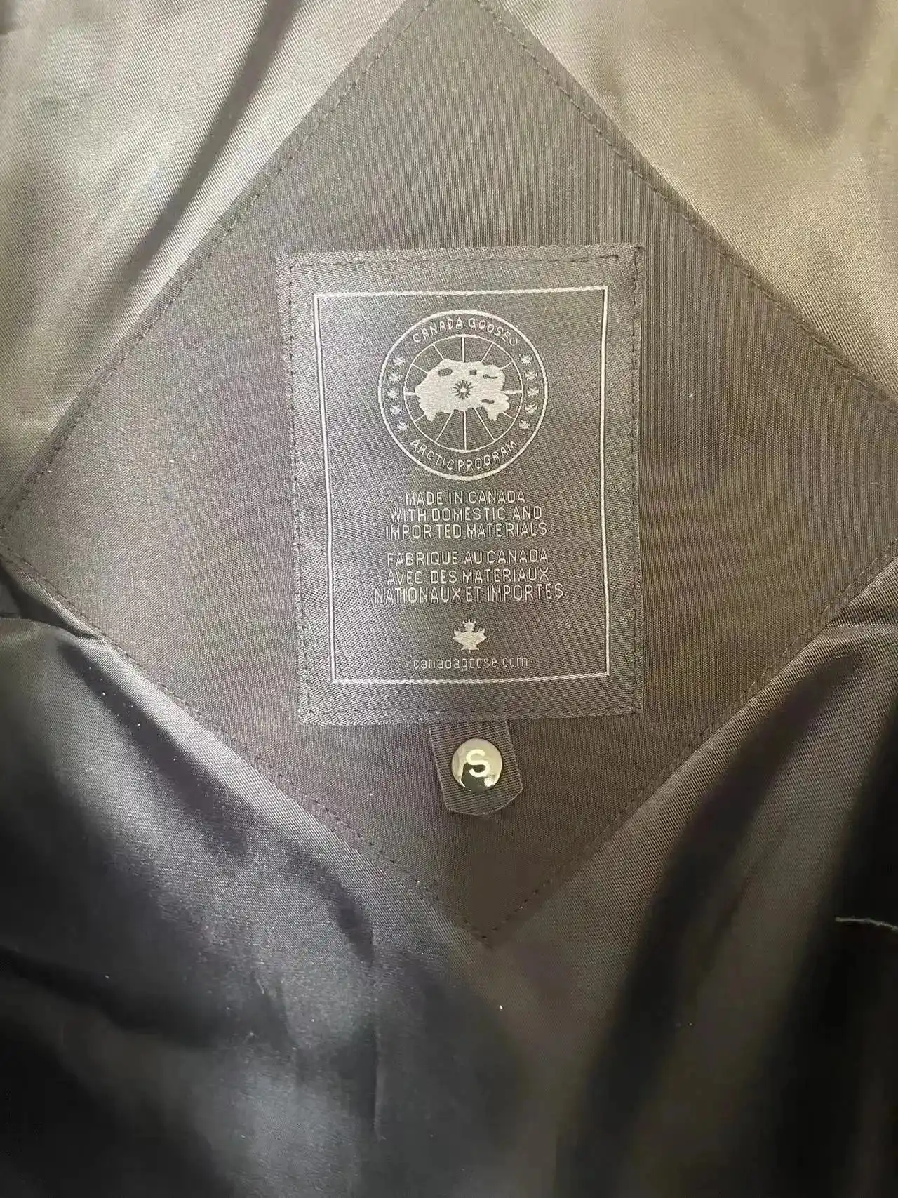Moncler Maya Jacket/Vest [39+ styles] — foto 8 de 8