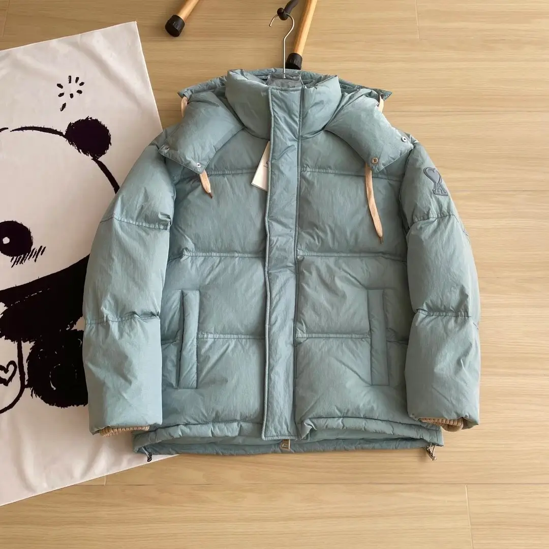 Ami Paris Puffer Jackets [5 styles] — foto 7 de 8