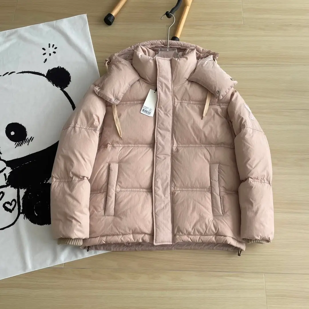 Ami Paris Puffer Jackets [5 styles] — foto 8 de 8