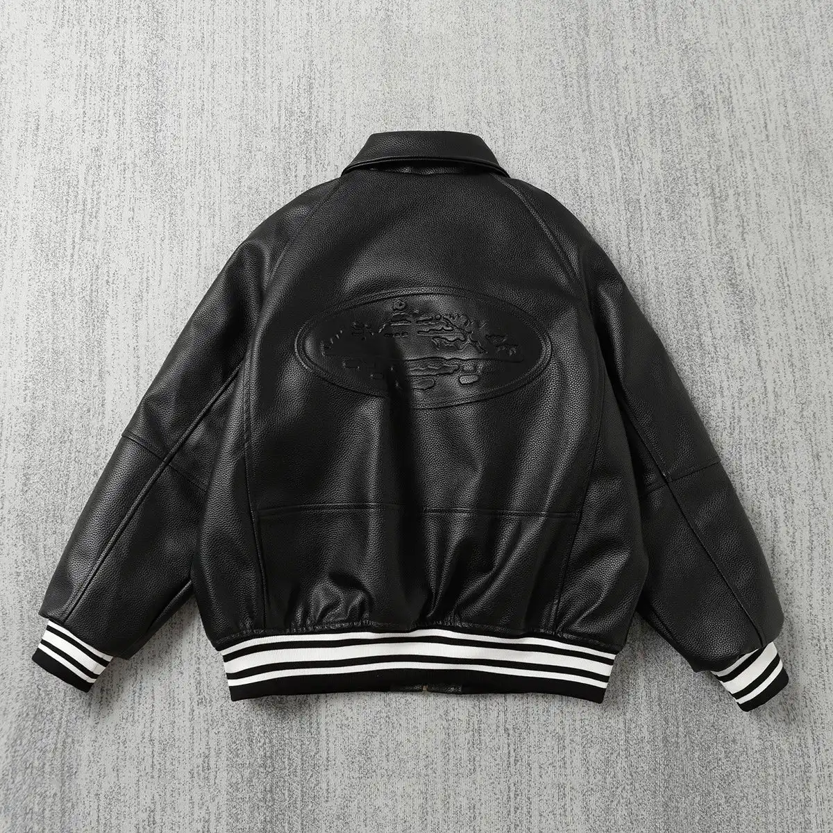 Corteiz leather jacket — foto 2 de 5