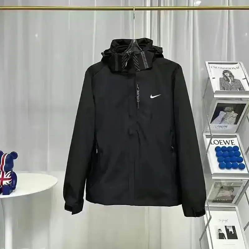 Nike and Under Armour Hooded Jackets [Black & Cream Colors Available] — foto 2 de 8