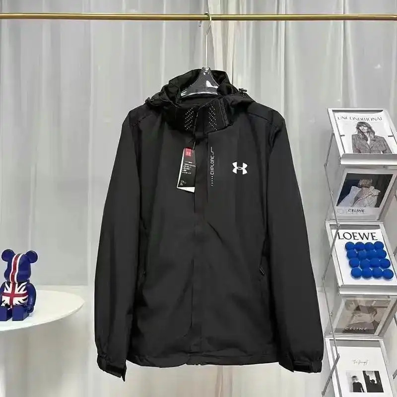 Nike and Under Armour Hooded Jackets [Black & Cream Colors Available] — foto 7 de 8