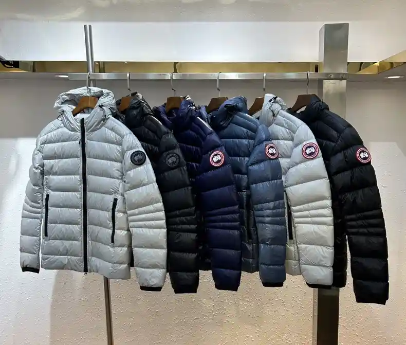 Canada Goose Expedition Parka Jackets [25 styles] — foto 2 de 8