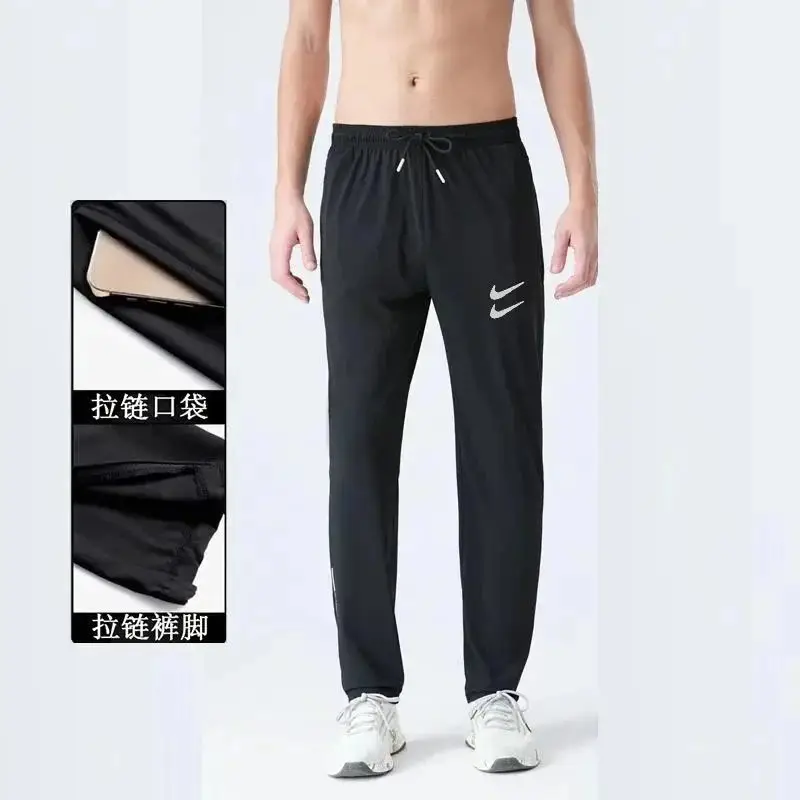 Nike and Under Armour Hooded Jackets & Pants [Multiple Styles] — foto 5 de 6