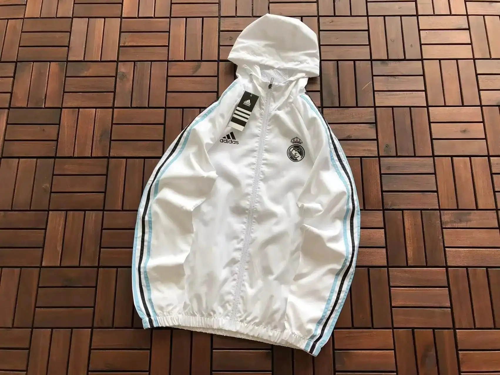 Adidas Jacket — foto 4 de 8
