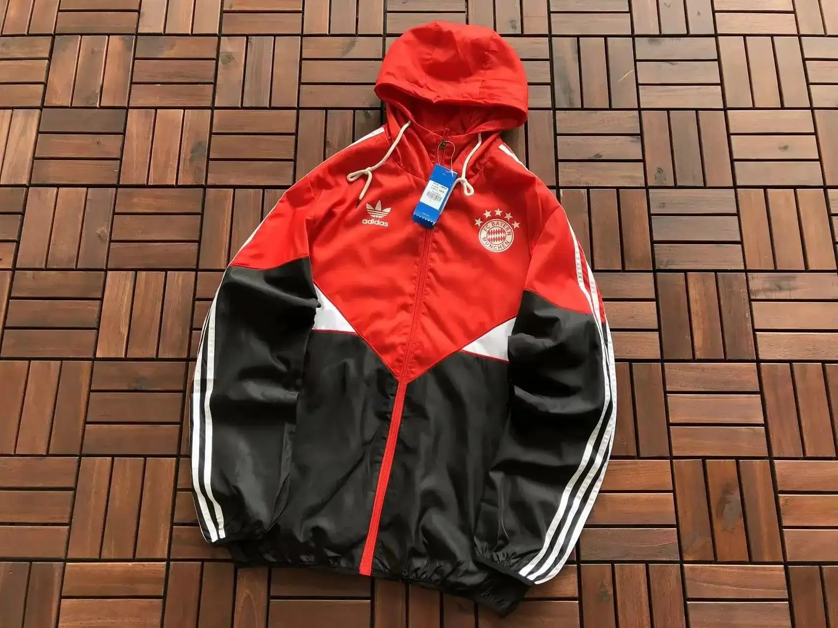 Adidas Jacket — foto 5 de 8