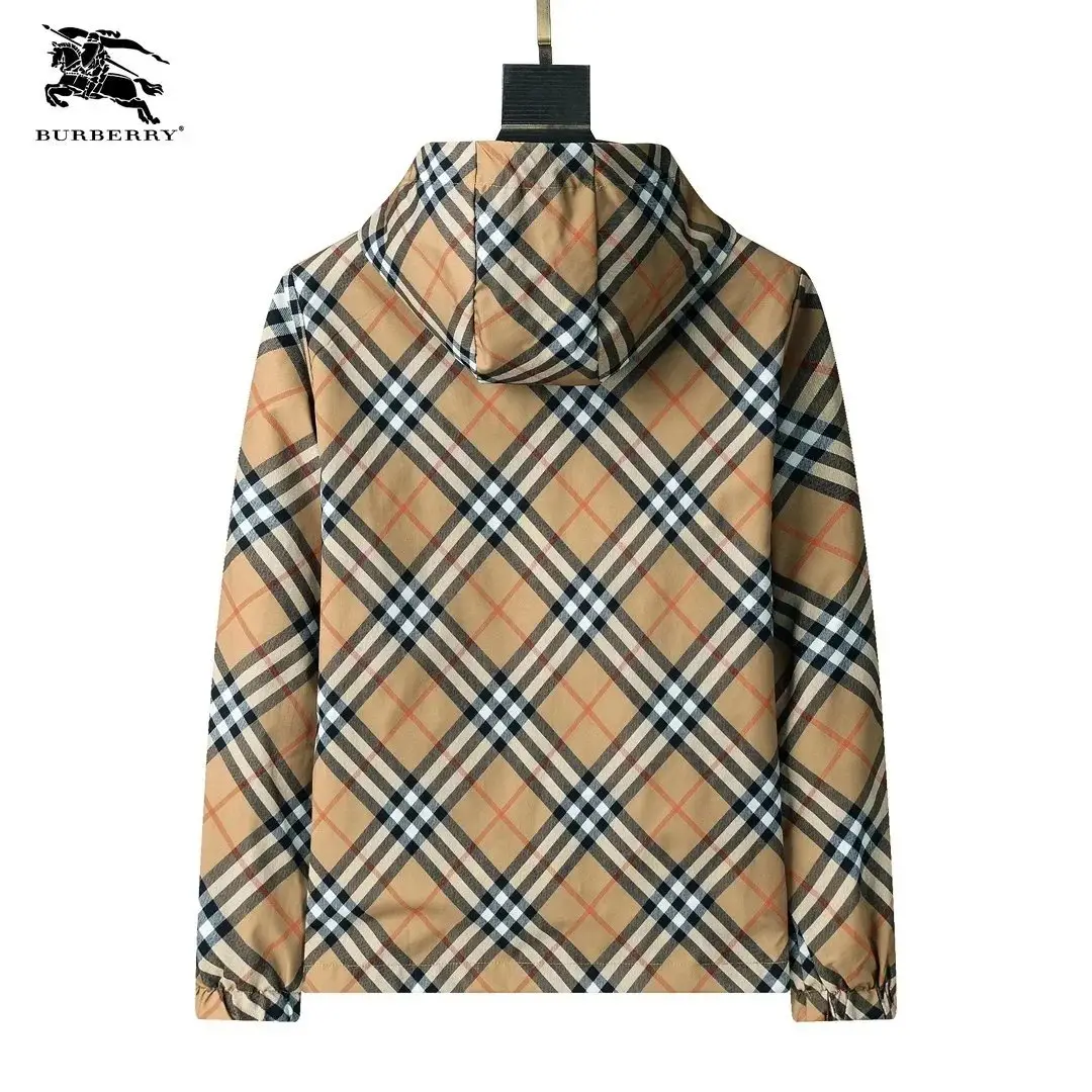 Burberry Check Print Hooded Windbreaker [Multiple Styles] — foto 6 de 6