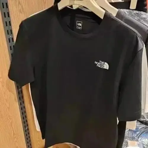 The North Face T-shirt — foto 8 de 8