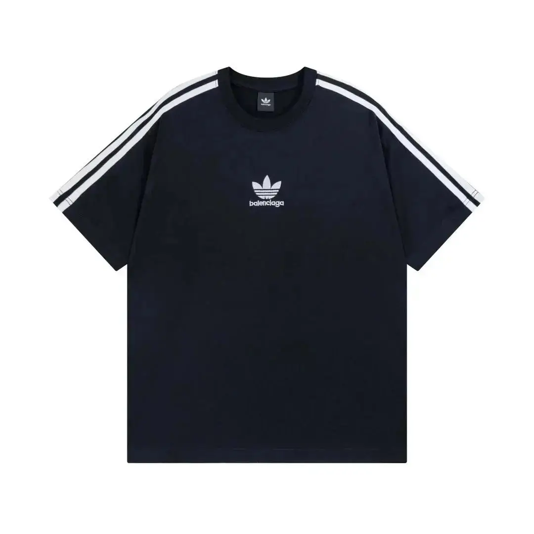 Balenciaga x Adidas Tee — foto 4 de 8