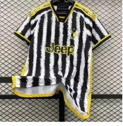 Football Tee — foto 4 de 8