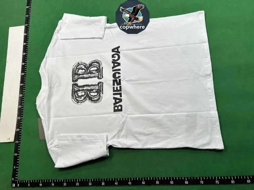 Balenciaga T shirt — foto 4 de 7