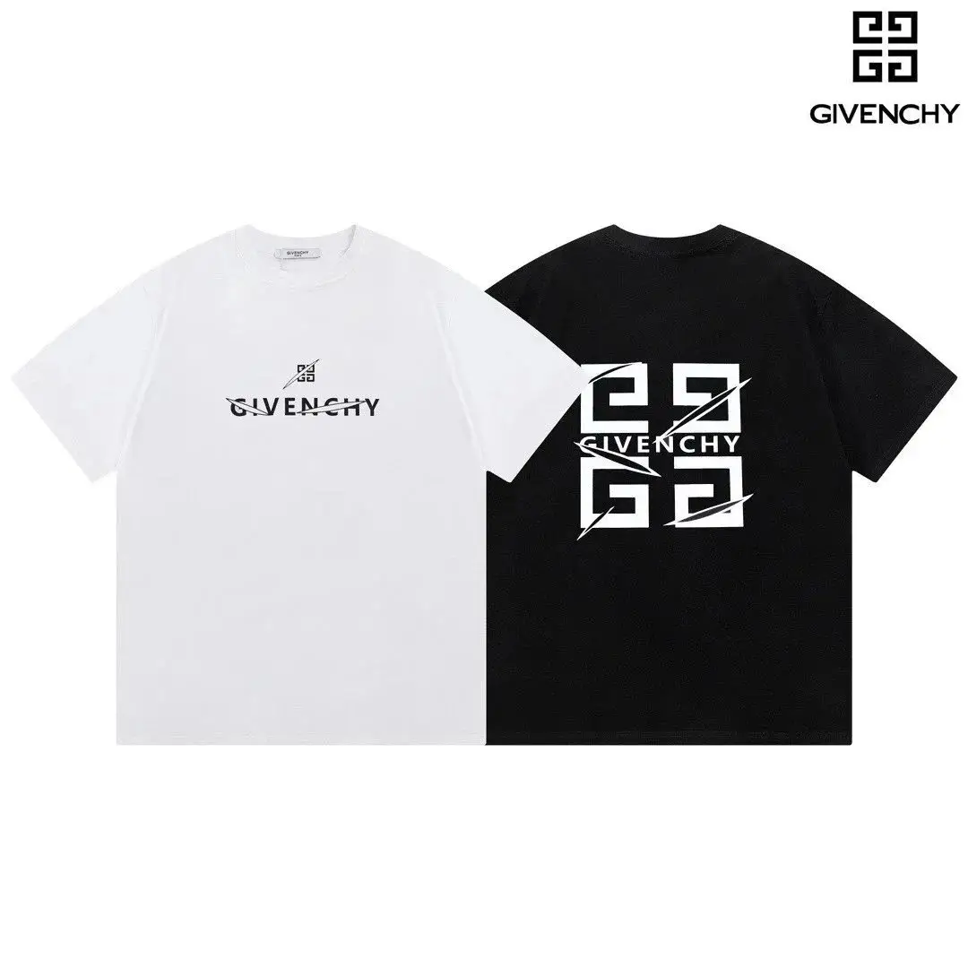 Givenchy T-shirt — foto 8 de 8