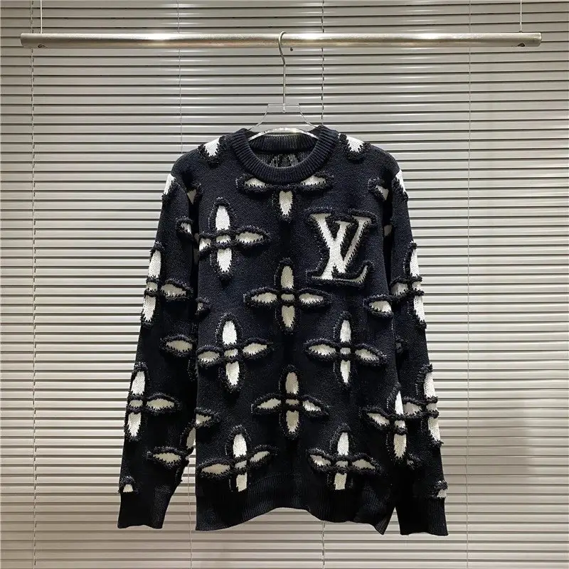 Louis Vuitton Monogram Knit Sweater — foto 4 de 8
