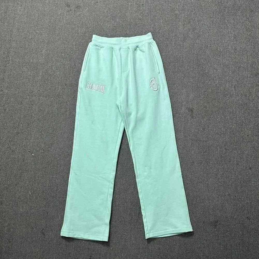 SIXPM Hoodie & Pants Set [8 styles] — foto 7 de 8