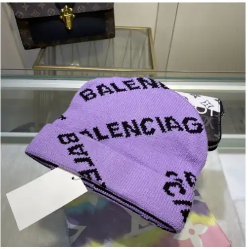 Balenciaga Logo Knitted Hat [6 styles] — foto 6 de 7