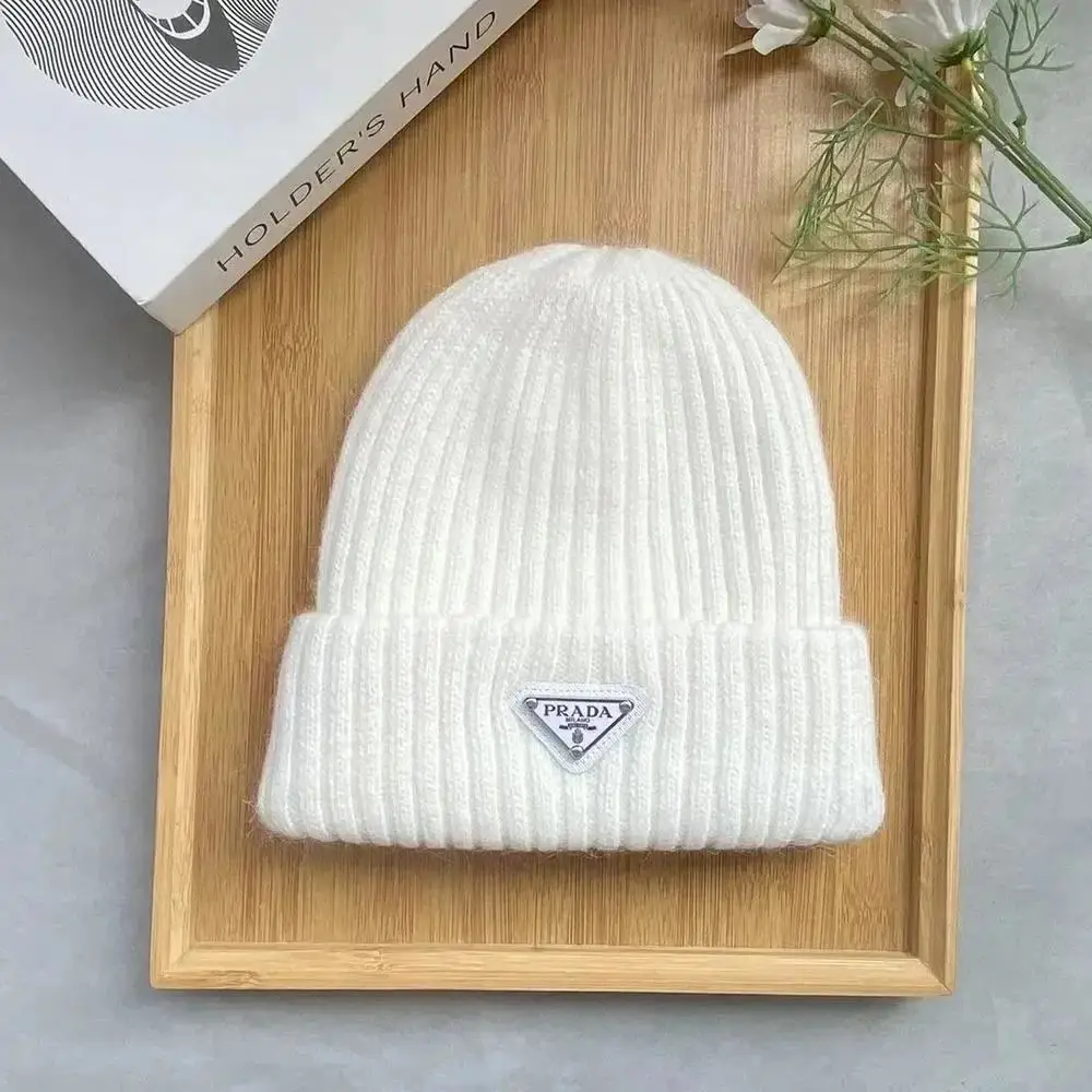 Prada Re-Nylon Beanie [34 styles] — foto 3 de 6