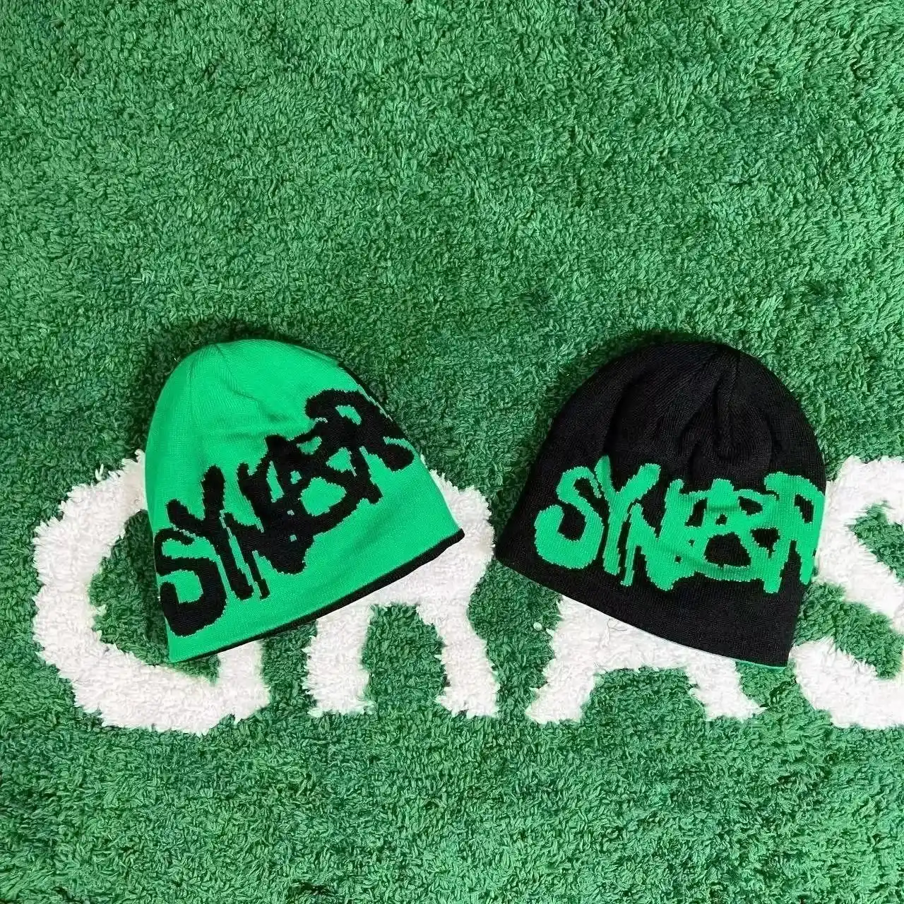 Syna World Graffiti Beanie [40 styles]