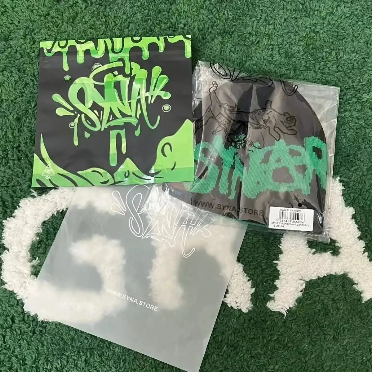 Syna World Graffiti Beanie [40 styles] — foto 3 de 8